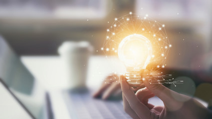 宝马保养用什么机油发动机不会出现抖动呢？